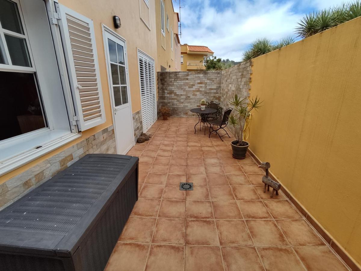 Cheerful 3 Bedroom Town House With Garage Tegueste Kültér fotó